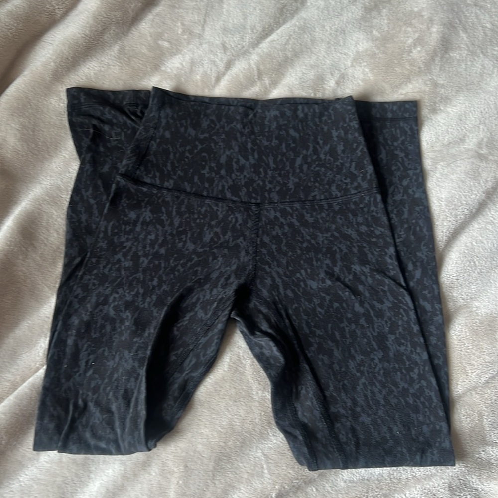 Lululemon align - Picture 3 of 3
